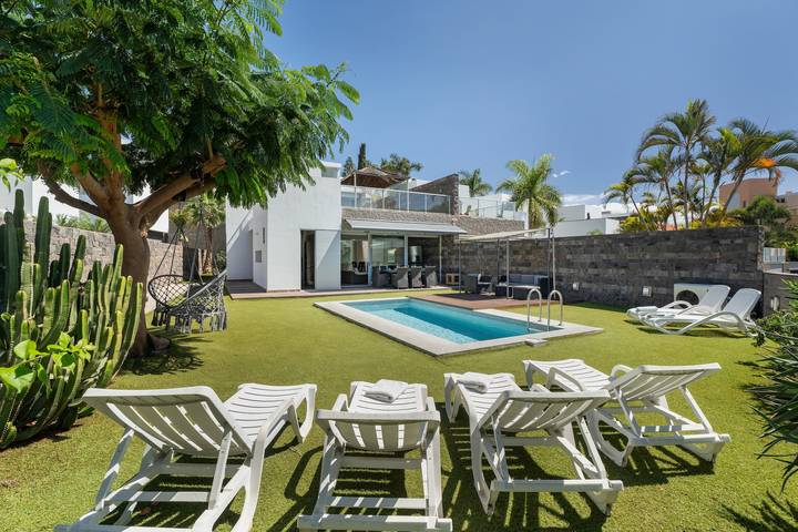 Ferienhaus für 8 Personen, mit Garten