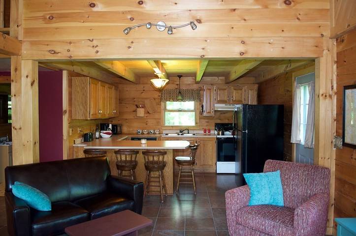 Log cabin for 6 people, with yard and balcony - 1