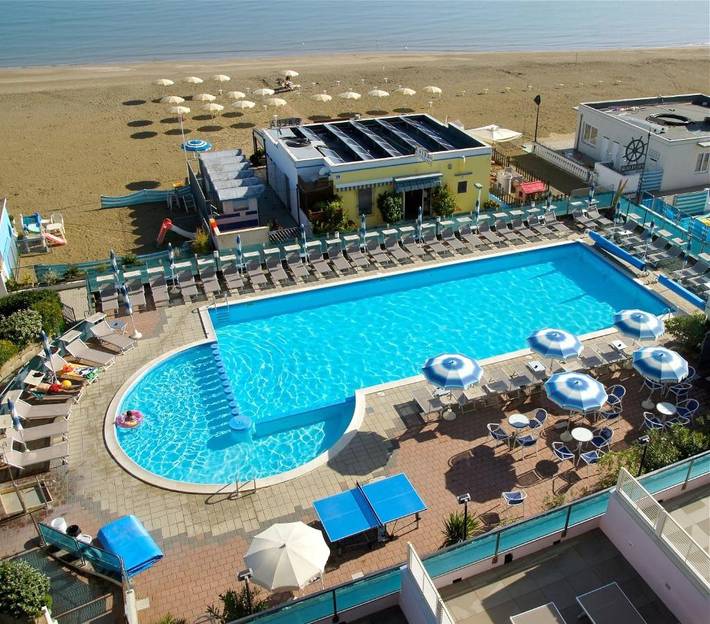 Ferienwohnung für 6 Personen, mit Balkon und Pool sowie Ausblick in Cesenatico - 4