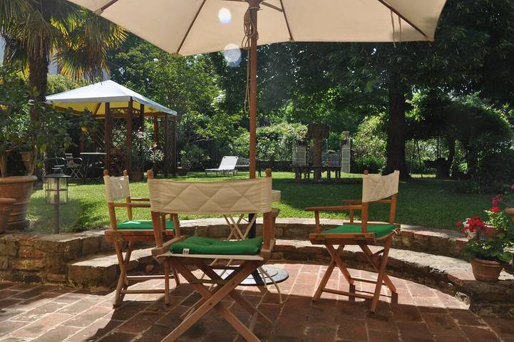 Villa for 4 people, with hot tub and garden - 1