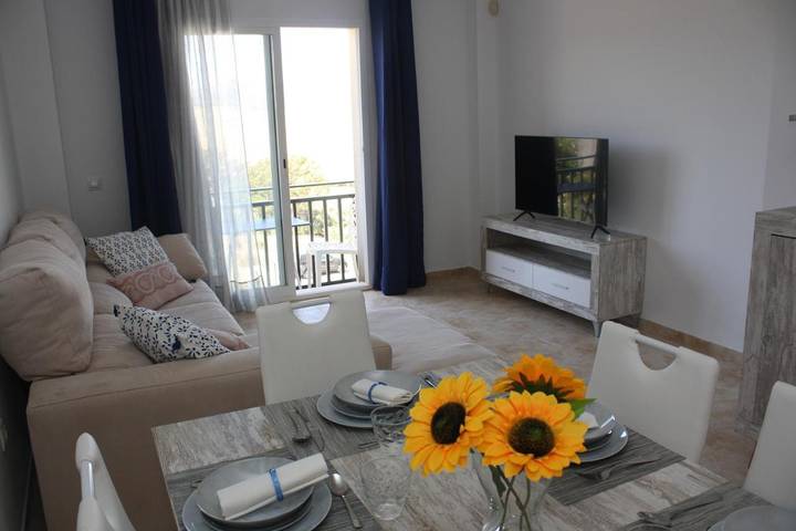 Apartamento de vacaciones para 6 personas, con balcón y vistas - 1