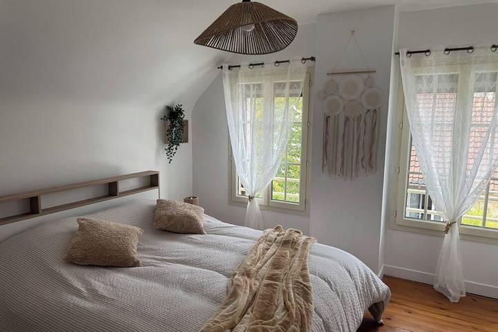 Location de vacances pour 4 personnes, avec Jardin à Falaise (Calvados)