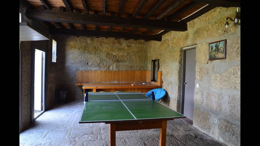 Location de vacances pour 12 personnes, avec jardin ainsi que piscine et terrasse à Penafiel - 4