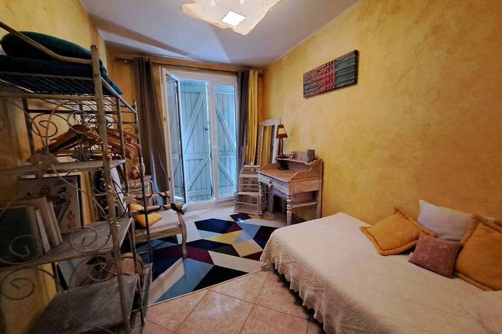 Location de vacances pour 12 personnes, avec Piscine à Aurons - 3