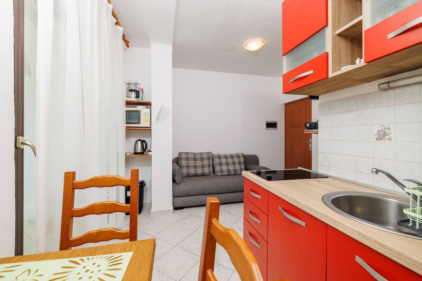 Ganze Wohnung, Apartments Bono in Cesarica, Naturpark Velebit