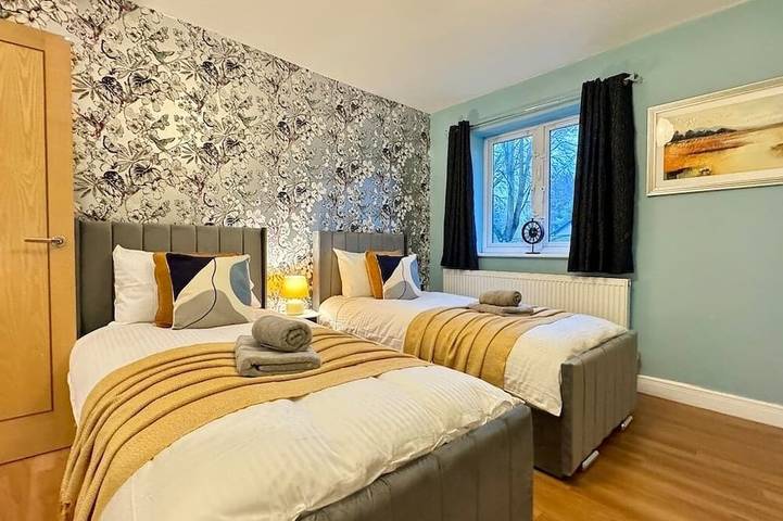 Apartment for 5 people in Doncaster