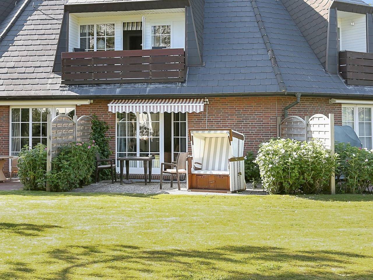 Ganze Ferienwohnung, Haus Am Dorfteich, App. 2 - 2-Raum-Appartement im Erd- und Untergeschoss mit ca. 40m² Nutzfläche in Wenningstedt, Sylt