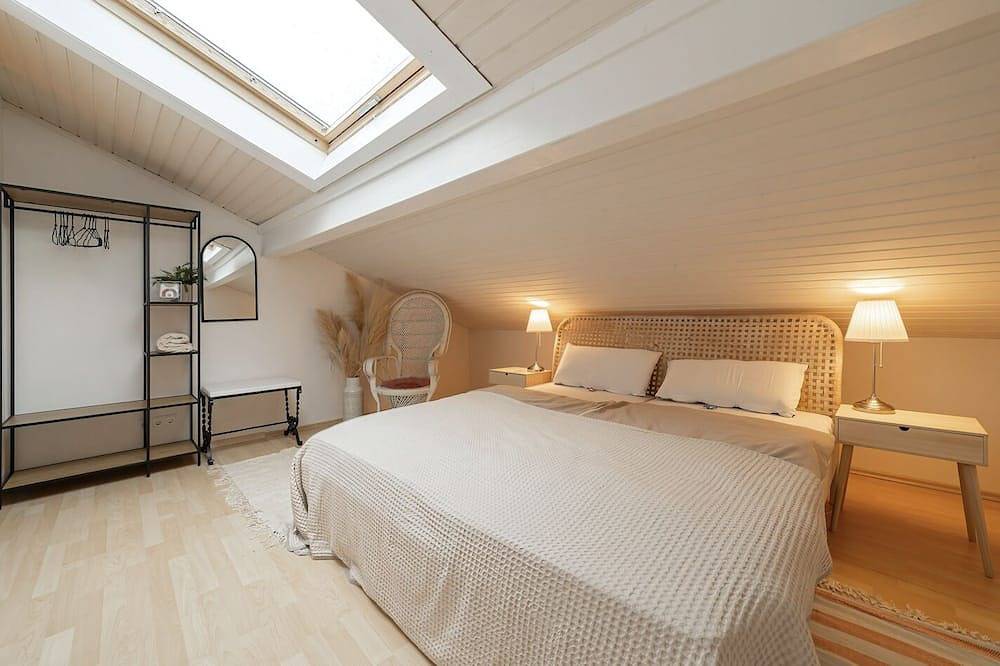 Ganze Wohnung, Ferienwohnung 41 qm mit separatem Schlafzimmer in Bruckmühl, Landkreis Rosenheim
