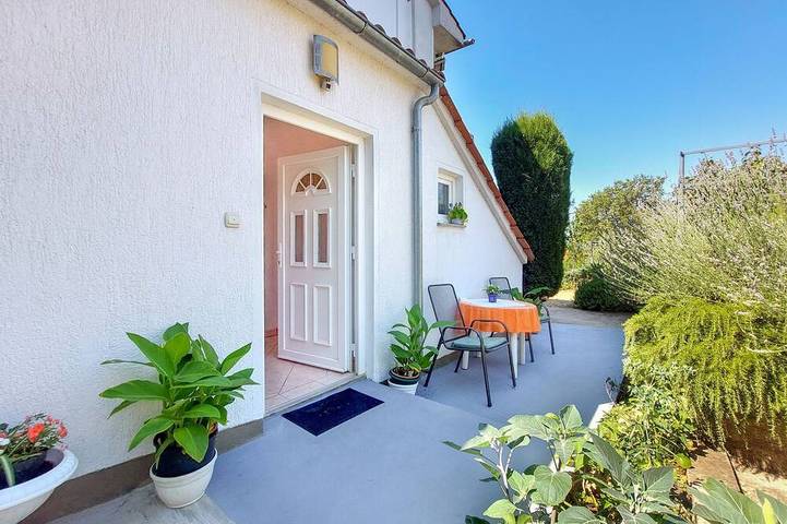 Ferienwohnung für 2 Personen, mit Garten - 1