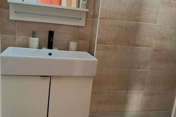 Apartamento entero, Cozy apartment with a bedroom – 7 minutes from the Corbeil-Essonnes Rer station. in Corbeil-Essonnes, Essonne