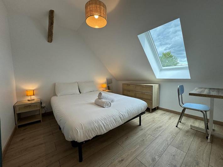 Location de vacances pour 12 personnes, avec terrasse et jardin à Saint-Vincent-du-Lorouër - 2