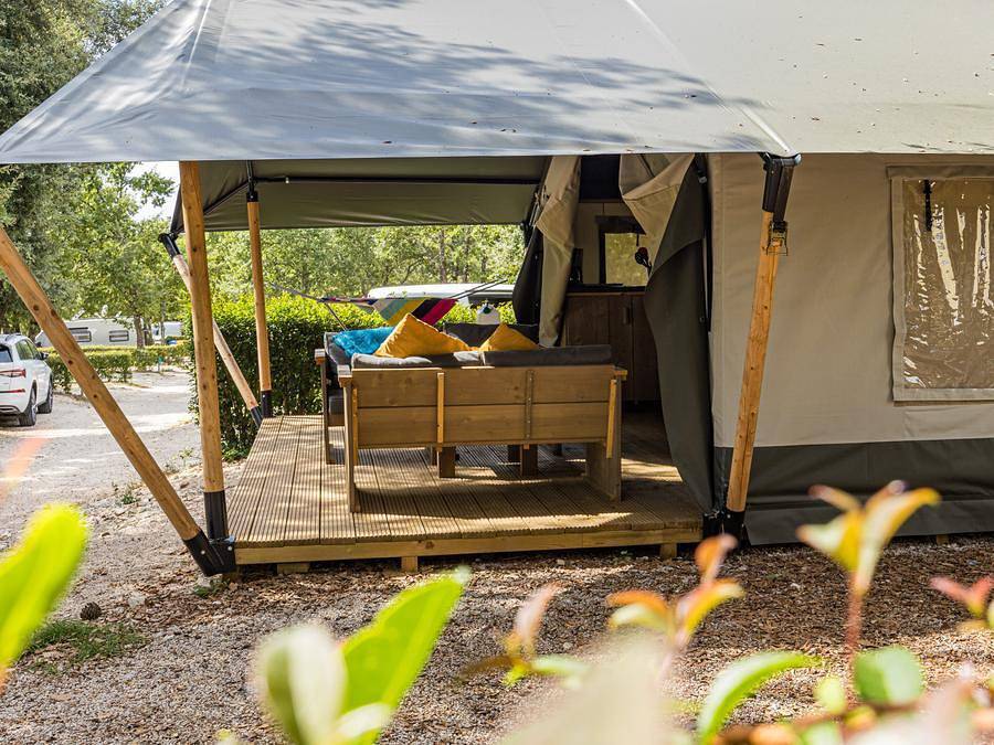 Naturist Camping Solaris - Safarizelt 5 personen - Safarizelt Comfort in Lanterna, Tar-Vabriga