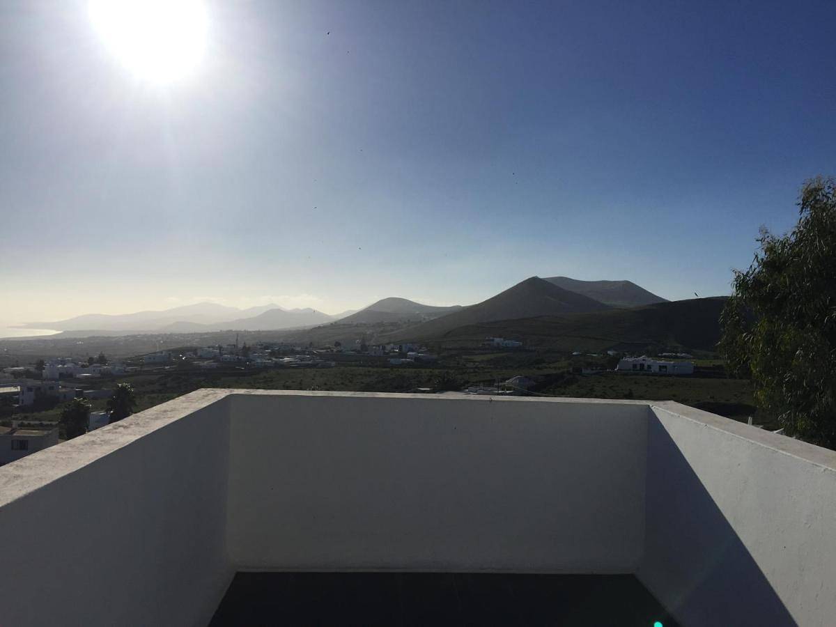 Three-Bedroom Villa in Conil, Tías