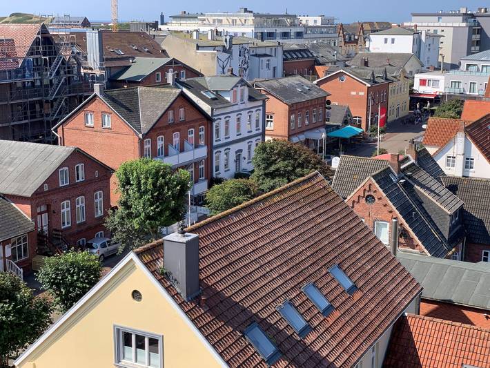 Ganze Wohnung, Apartment 'Sparkassenhaus' mit Meerblick, privater Terrasse und Wlan in Westerland, Sylt (Gemeinde)