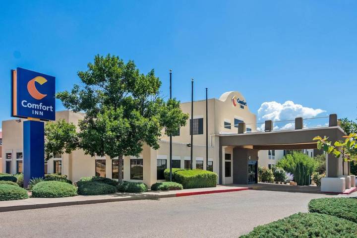 Hôtel pour 4 personnes, avec jacuzzi et piscine