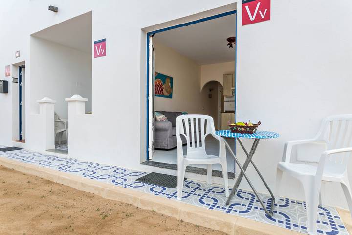 Holiday Home "El Sombrerito 3" Very Close to the Sea with Wi-Fi in La Graciosa, Parque Natural Archipiélago Chinijo