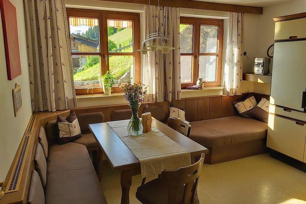 Ganze Wohnung, Arishorst Aussergasteighof - Ferienhaus Außergasteighof in Weerberg, Tiroler Unterland