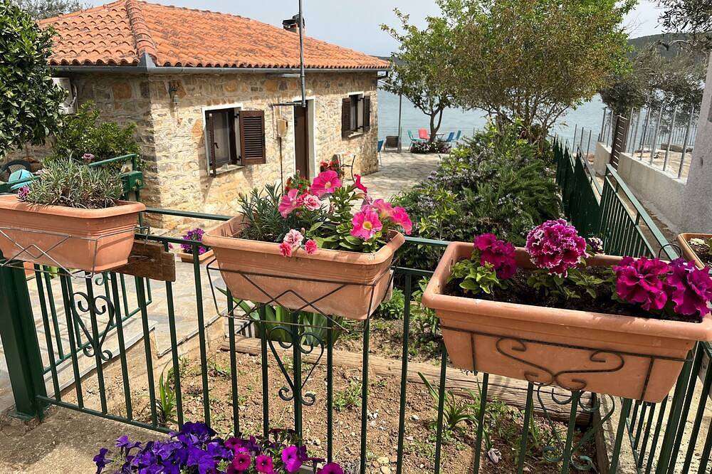 Casa vacanza a Pteleos a partire da 149€ a notte