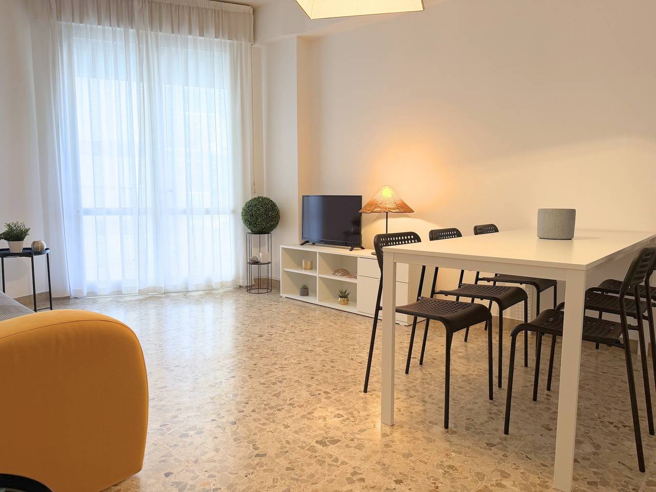 Ganze Wohnung, Wohnung mit Terrasse in der Nähe des Meeres in Lido di Jesolo, Jesolo
