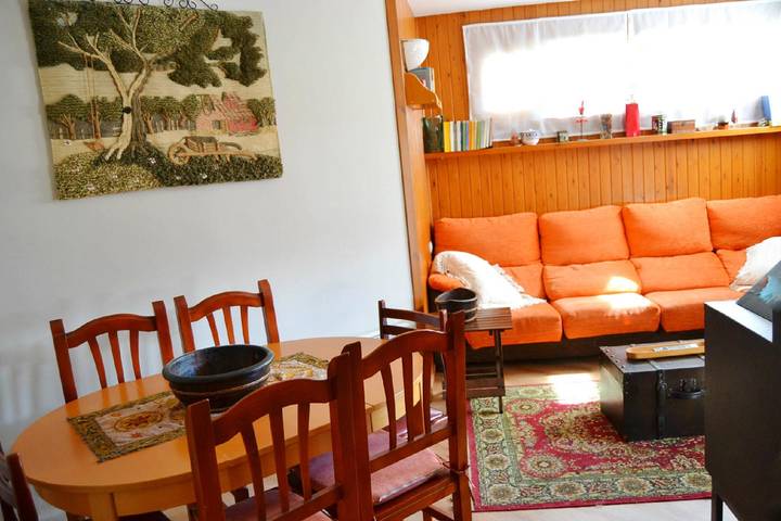 Ganze Ferienwohnung, Ferienwohnung für 6 Personen mit Balkon/Terrasse in La Molina, Alp