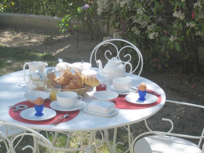 Maison d’hôte pour 2 personnes, avec jardin ainsi que piscine et vue, animaux acceptés
