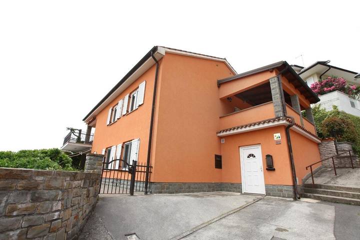 Apartament wakacyjny dla 6 osób, z ogród i widok w Portoroz