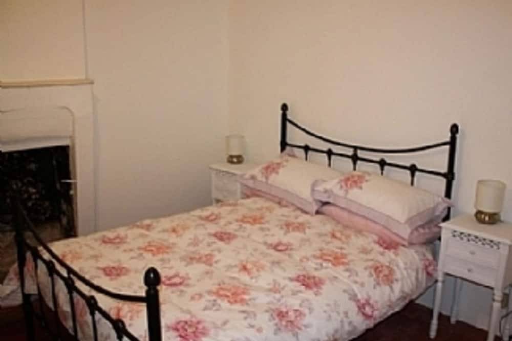 Geräumiges 3-Bett-Haus mit großem Garten in charmanter Dorflage in Brigueil-le-Chantre, Vienne