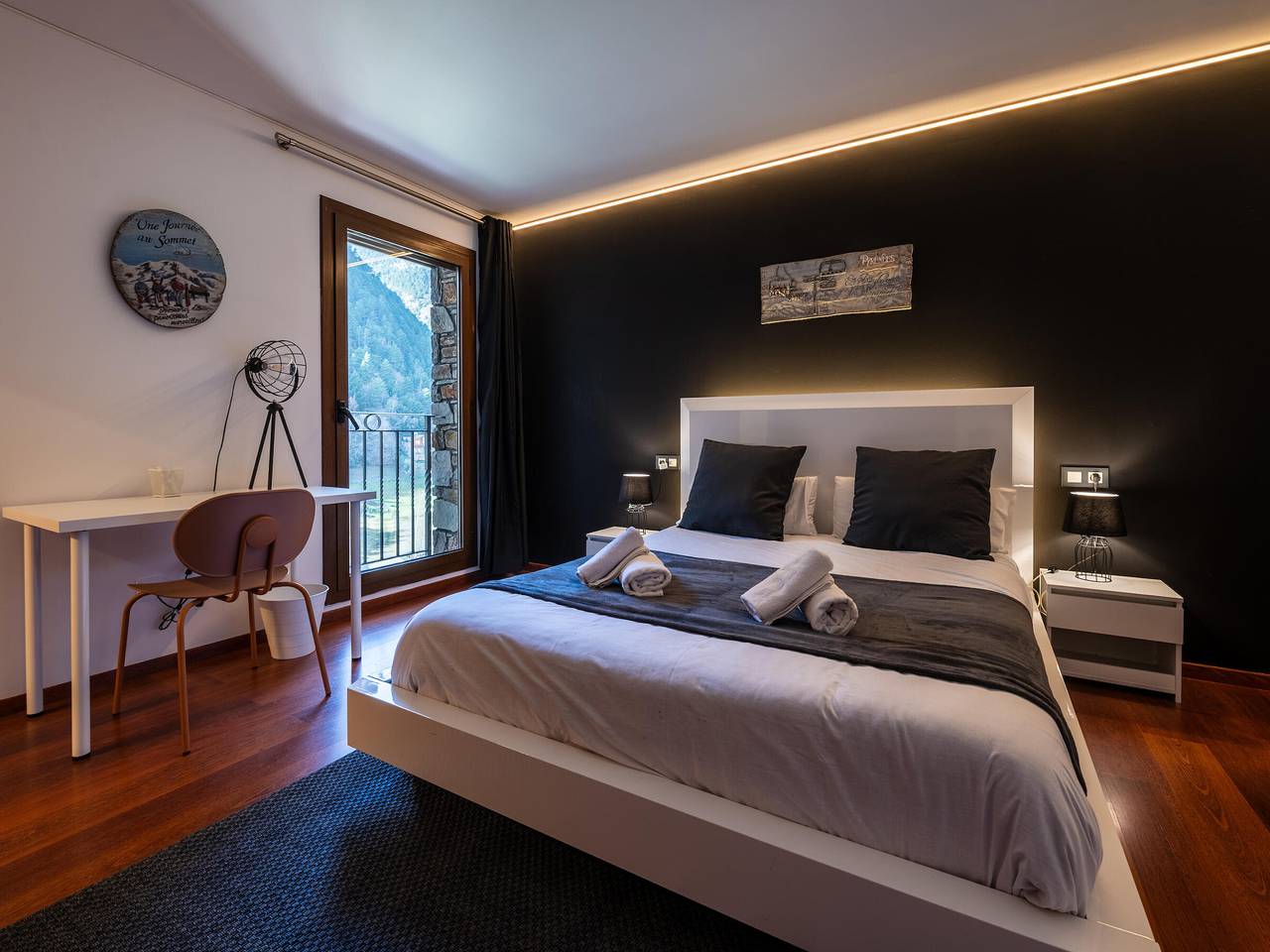 Ganze Wohnung, Modernes Apartment Arinsal 2 Zimmer, 4 Pers, Parkplatz Inklusive in Pal Arinsal