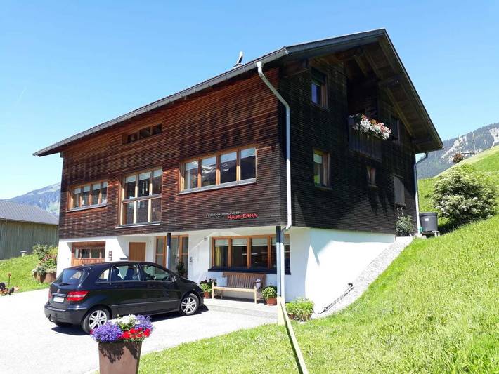 Ferienwohnung für 3 Personen, mit Balkon, kinderfreundlich in Schoppernau