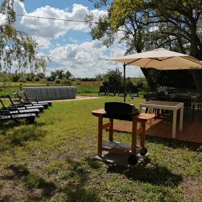 Location de vacances pour 12 personnes, avec jacuzzi et bassin pour enfant ainsi que piscine et jardin, adapté aux familles à Le Mesnil-Mauger - 4
