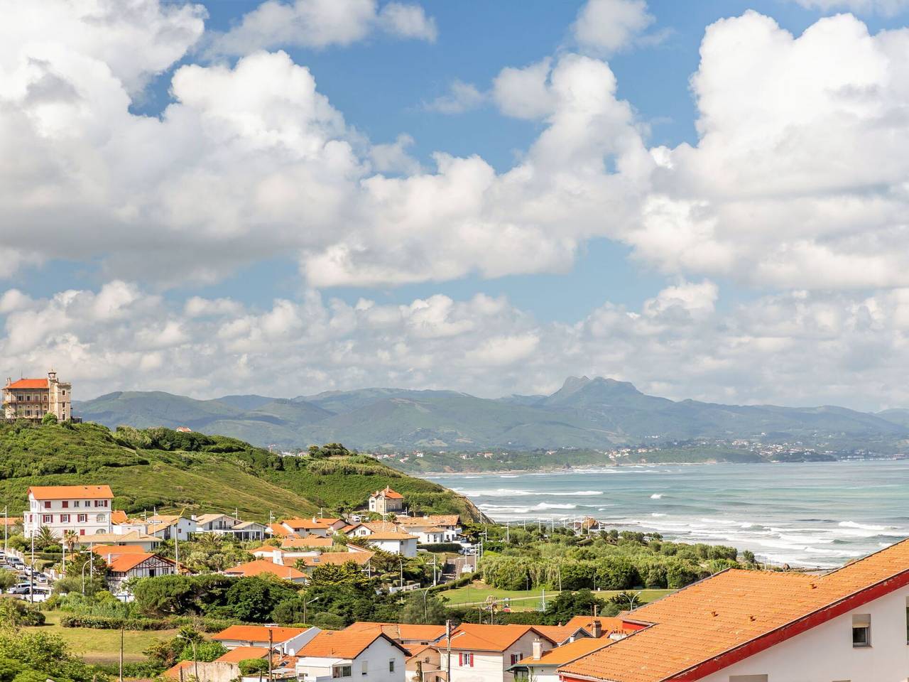 Entire apartment, Biarritz 680 - Les Hauts De Milady Studio 4 680.1 in Biarritz, Bayonne region