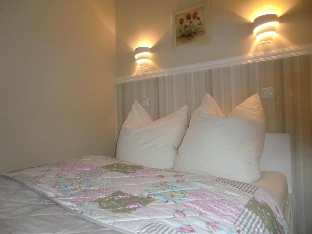 Ganze Wohnung, One-Bedroom Apartment - 1 in Schönebeck (Elbe), Elbe-Börde-Heide