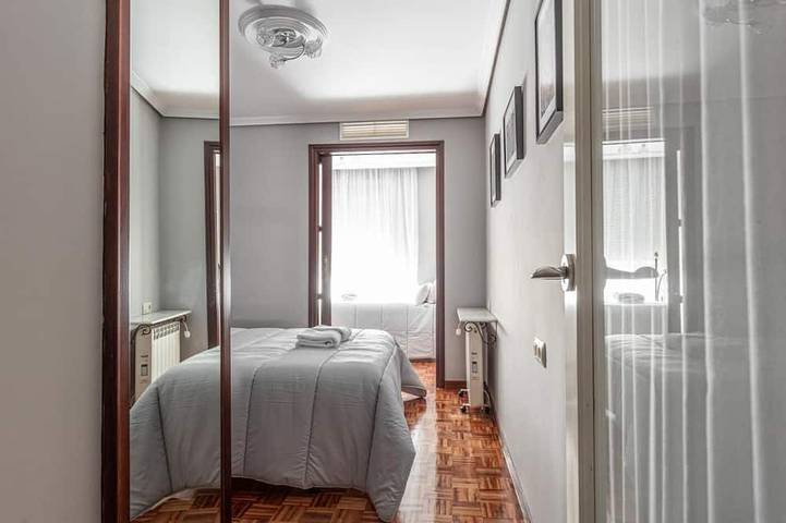 Appartement entier, Idéal apt 2 chambres / 4 px cosy et bonnes qualités in Distrito Centro (Córdoba), Cordoba