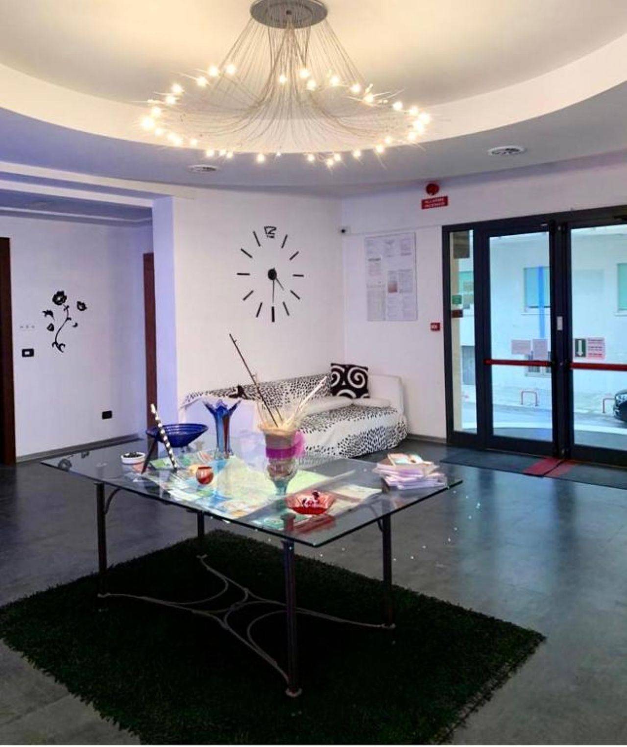 Ganze Wohnung, Domus apartament Basic-No balcony in Miramare, Rimini Provinz
