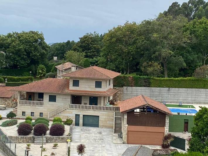 Casa rural para 10 personas, con vistas y terraza en Baixo Miño