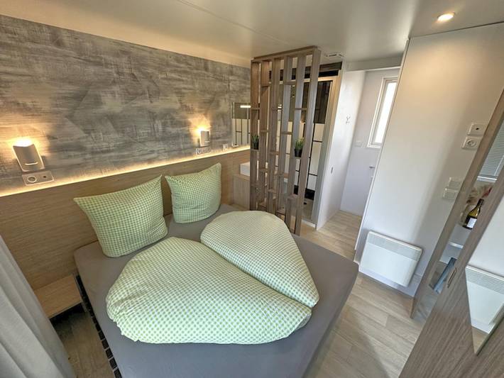 Chalet für 6 Personen, mit Garten und Sauna sowie Whirlpool und Terrasse in Bayern - 3