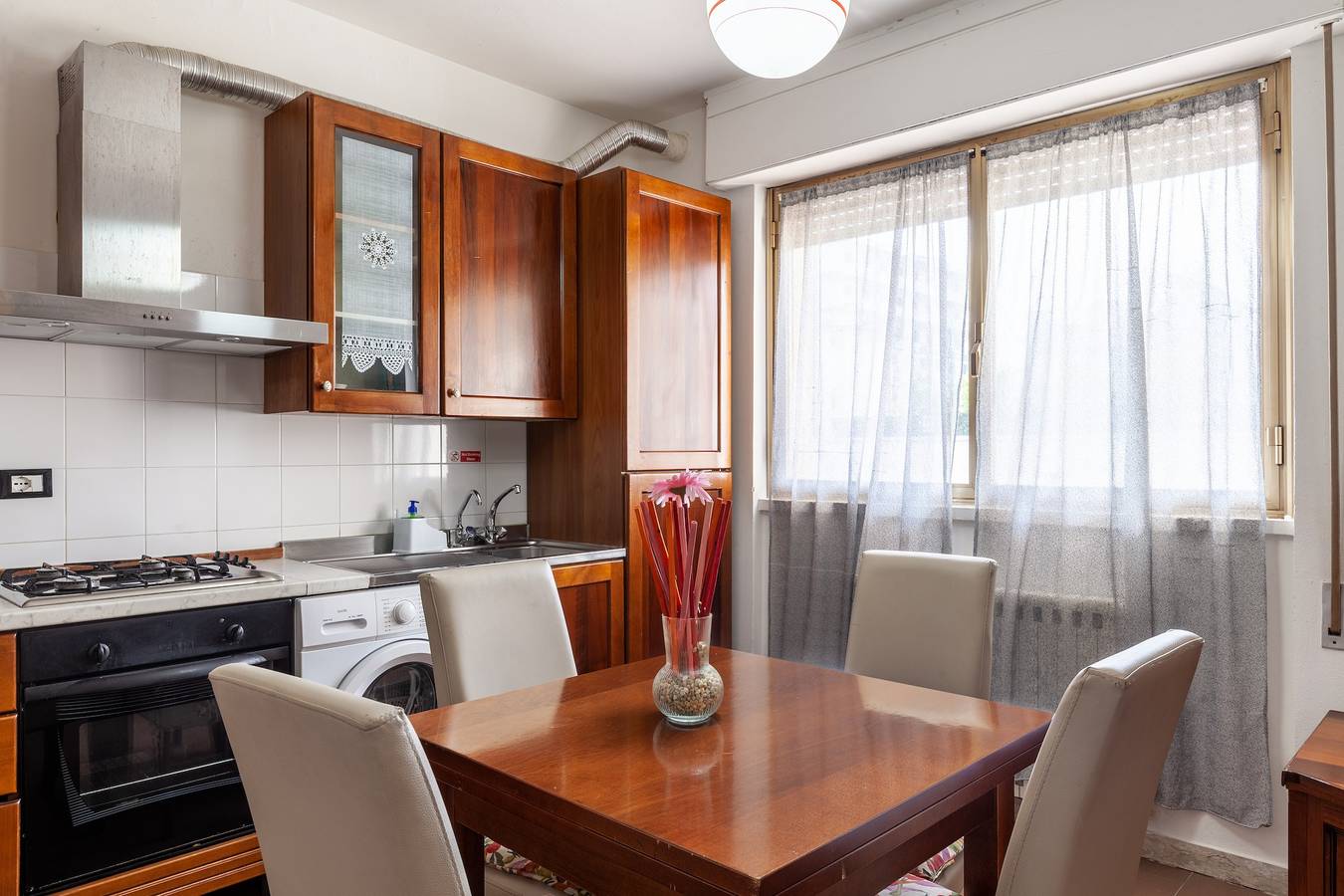 Casa Vacanze "Residence Caravel" con Aria Condizionata in Lido di Camaiore, Riviera Toscana