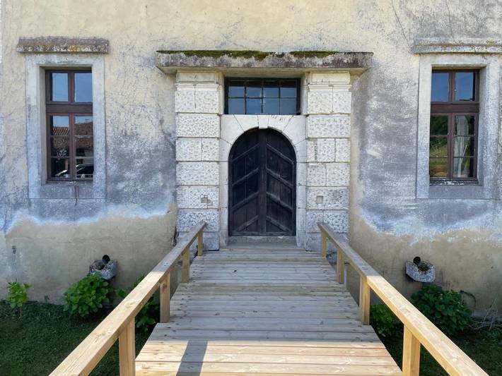 Location de vacances pour 14 personnes, avec vue et jardin, adapté aux familles à Saint-Martin-de-Hinx - 4