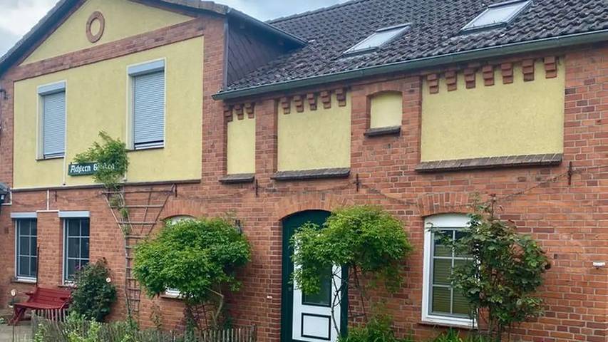 Ferienwohnung für 3 Personen, mit Sauna und Garten in Bollewick