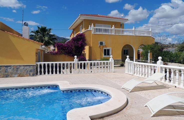 Villa pour 12 personnes, avec terrasse et piscine, animaux acceptés à Madrid - 4