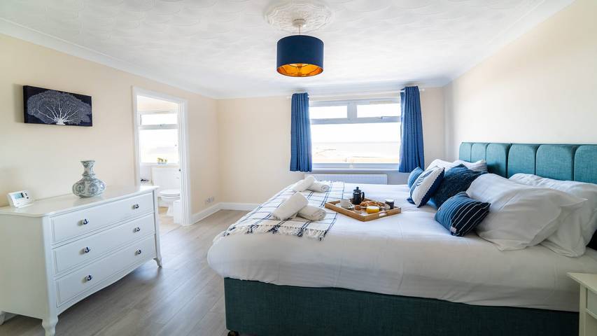 Entire apartment, Stunning Sea View Penthouse - 2 Bedroom - 2 Bathr in Gorleston, Great Yarmouth