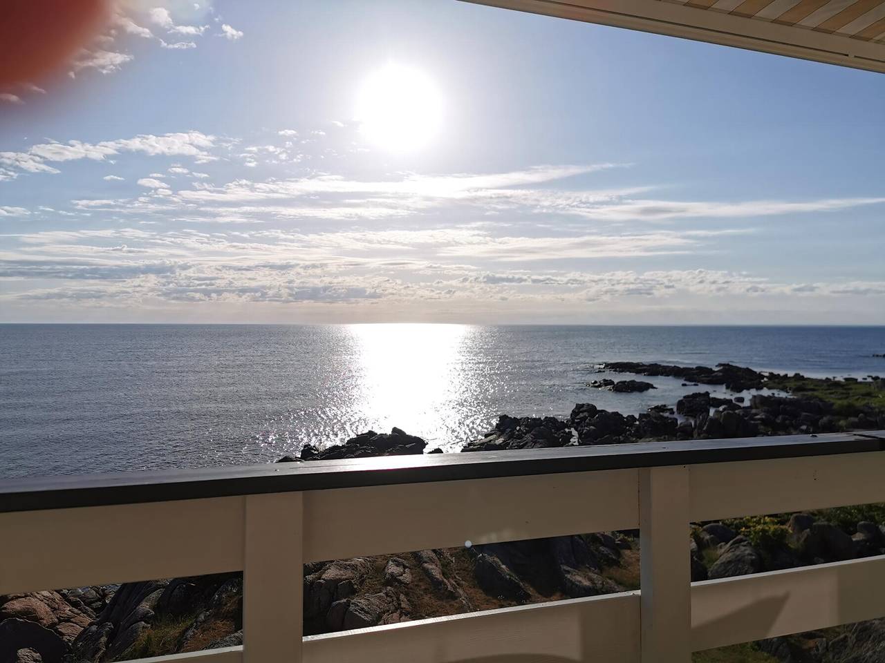 Entire apartment, Holiday apartment with sea view on the cliffs in Allinge, Bornholm