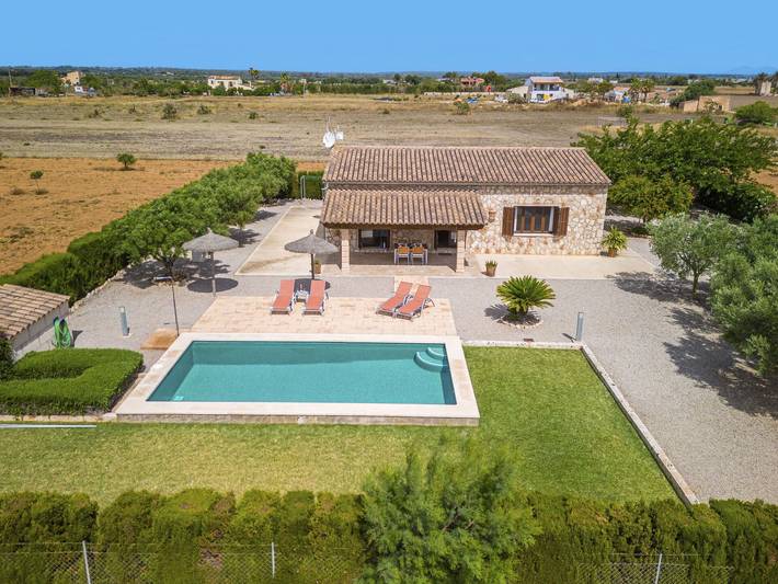 Ferienhaus für 4 Personen, mit Terrasse und Garten in Es Trenc - 2