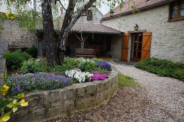 Gîte pour 7 personnes, avec terrasse et jardin à Poligny (Seine-et-Marne)
