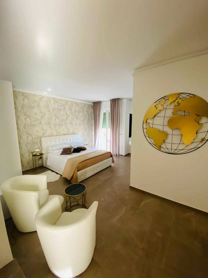 Ferienwohnung für 2 Personen, mit Balkon und Terrasse sowie Whirlpool und Ausblick