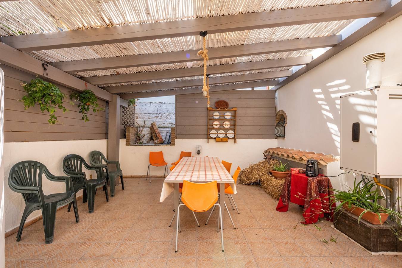 Holiday Home “Casa Vacanza de Dinu” with Wi-Fi, Terraces & Garden in Sant'Anna Arresi, Carbonia-Iglesias Provinsen