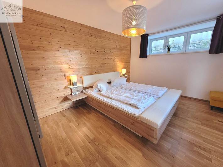 Ferienwohnung für 8 Personen, mit Balkon und Garten sowie Ausblick in Bad Mitterndorf - 2