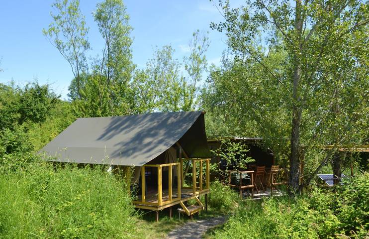 Tente pour 7 personnes, avec piscine et terrasse, animaux acceptés dans le Tarn-et-Garonne - 3