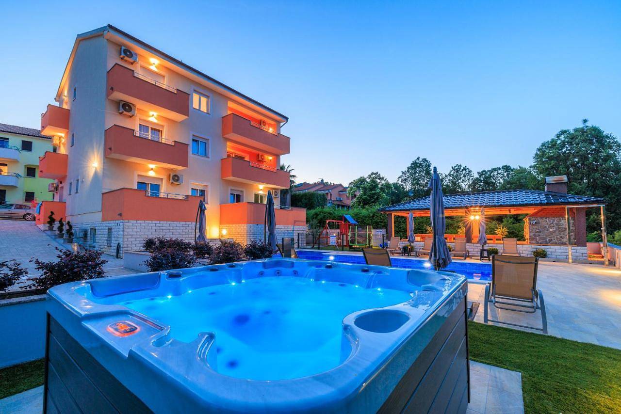 Apartment with Balcony in Ika, Opatija Riviera