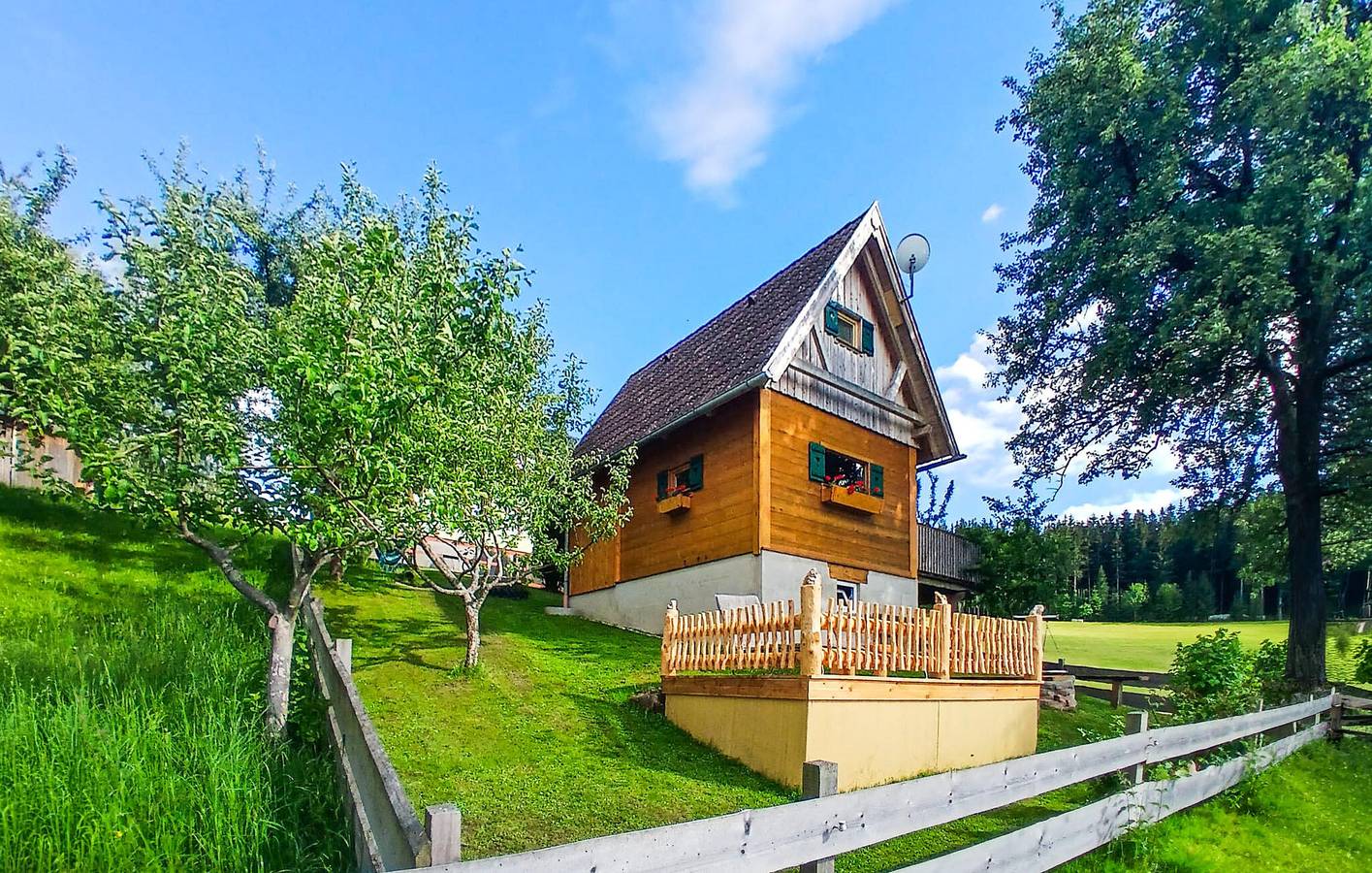 Charmante Ferienwohnung mit Terrasse in der Nähe von Preitenegg und dem Waldensteiner Bach in Preitenegg, Lavanttaler Alpen